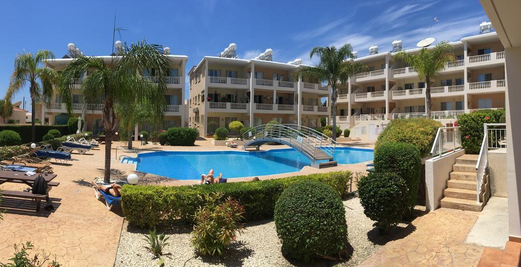 Diana Gardens Lägenhet Paphos Exteriör bild